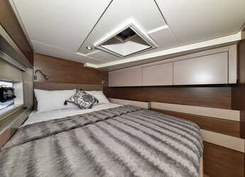 Noleggiare catamaran in Marina Tankerkomerc - Bali 4.6