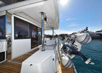 Noleggiare catamaran in Marina Tankerkomerc - Bali 4.6