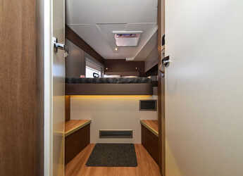 Noleggiare catamaran in Marina Tankerkomerc - Bali 4.6