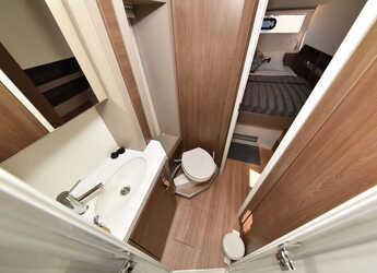 Noleggiare catamaran in Marina Tankerkomerc - Bali 4.6