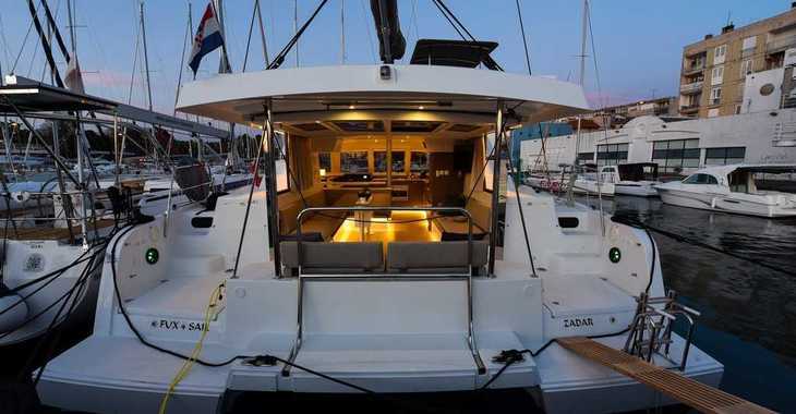 Rent a catamaran in Marina Tankerkomerc - Bali Catspace 