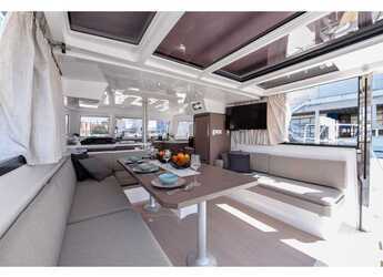 Noleggiare catamaran in Marina Tankerkomerc - Bali Catspace 