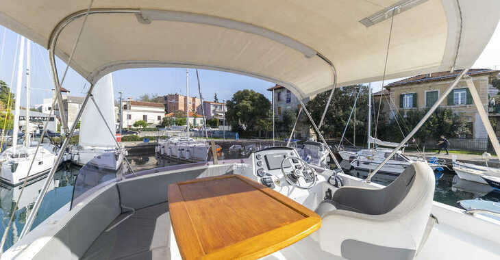 Rent a motorboat in Marina Tankerkomerc - Swift Trawler 34 Fly
