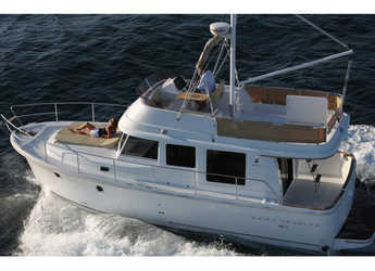 Rent a motorboat in Marina Tankerkomerc - Swift Trawler 34 Fly