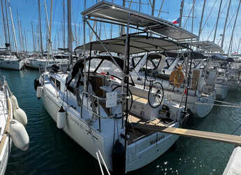 Rent a sailboat in Marina Sukosan (D-Marin Dalmacija) - Oceanis 30.1