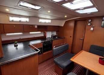 Rent a sailboat in Marina Sukosan (D-Marin Dalmacija) - Bavaria Cruiser 45