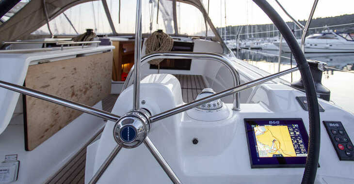 Rent a sailboat in Veruda Marina - Dufour 412 Grand large