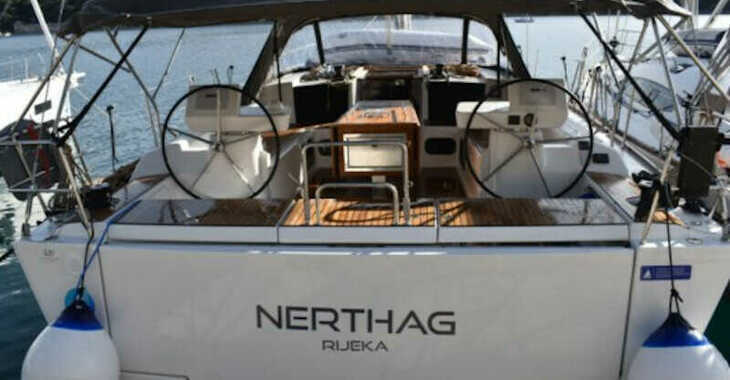 Rent a sailboat in Veruda - Dufour 520 Grand Large