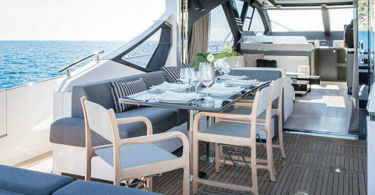 Rent a yacht in Marina Mandalina - Azimut S7 