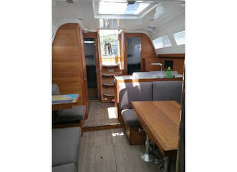 Alquilar velero en Marina Kremik - Elan 40.1