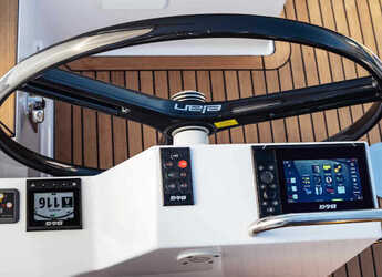 Alquilar velero en Marina Kremik - Elan 40.1