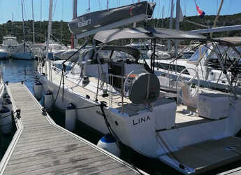 Alquilar velero en Marina Kremik - Elan E5