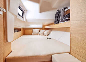 Alquilar velero en Marina Kremik - Elan E5