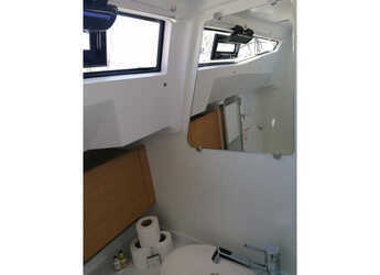 Alquilar velero en Marina Kremik - Elan E5