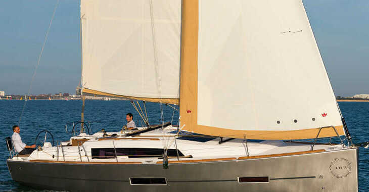 Rent a sailboat in Marina Kremik - Dufour 382 Grand Large