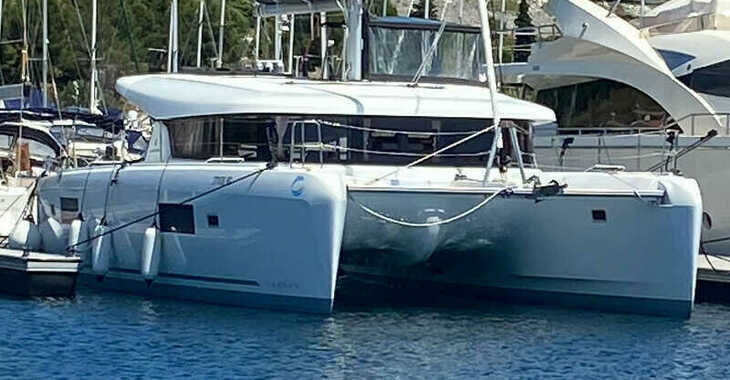 Rent a catamaran in Kremik Marina - Lagoon 42