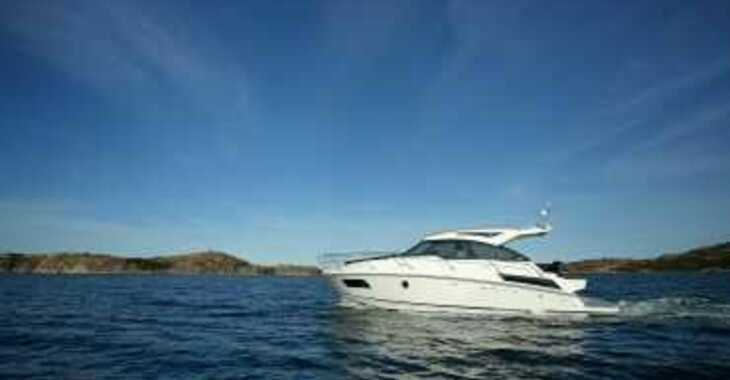 Rent a motorboat in SCT Marina Trogir - Grandezza 34 OC 