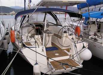 Rent a sailboat in Lefkas Marina - Bavaria 40 Cruiser