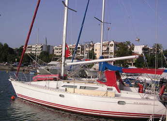 Rent a sailboat in Port of Lefkada - Sun Odyssey 37.1