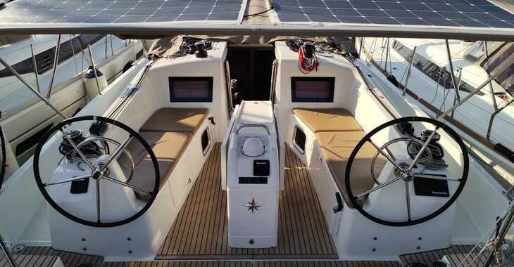 Chartern Sie segelboot in Volos - Sun Odyssey 410