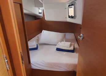 Chartern Sie segelboot in Volos - Sun Odyssey 410