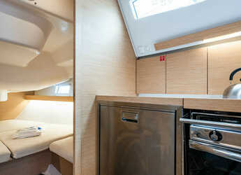 Rent a sailboat in Nidri Marine - Elan 45 Impression