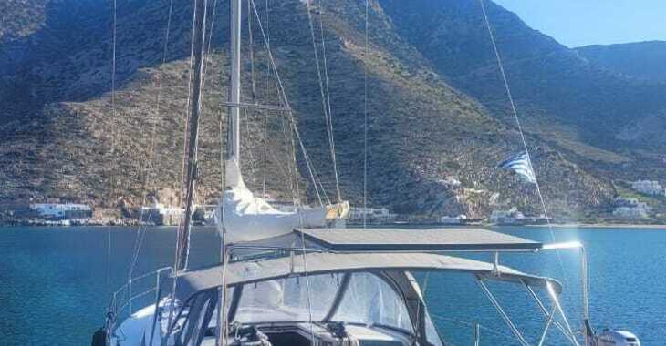 Rent a sailboat in Lavrion Marina - Oceanis 40.1 - (3 double beds)