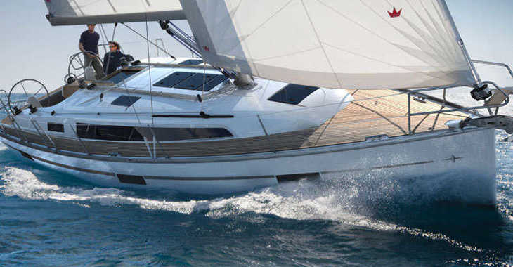 Rent a sailboat in Marina Gouvia - Bavaria 37 Cruiser_ANE