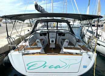 Rent a sailboat in Lavrion Marina - Hanse 388