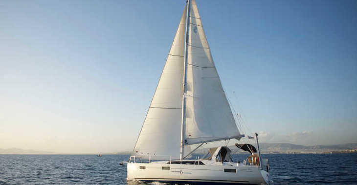 Chartern Sie segelboot in Mykonos Marina - Oceanis 41.1