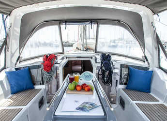 Chartern Sie segelboot in Mykonos Marina - Oceanis 41.1