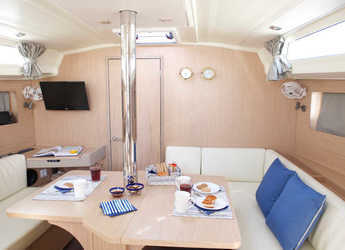 Chartern Sie segelboot in Mykonos Marina - Oceanis 41.1