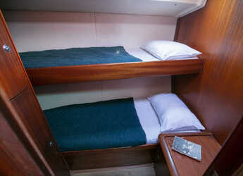 Rent a sailboat in Keramoti Marina - Bavaria 44