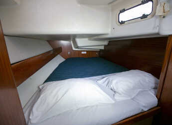 Rent a sailboat in Keramoti Marina - Bavaria 44