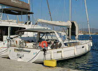 Rent a sailboat in Lavrion Marina - Oceanis 45