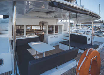 Alquilar catamarán en Volos - Lagoon 450 Fly 