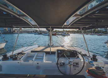 Alquilar catamarán en Volos - Lagoon 450 Fly 