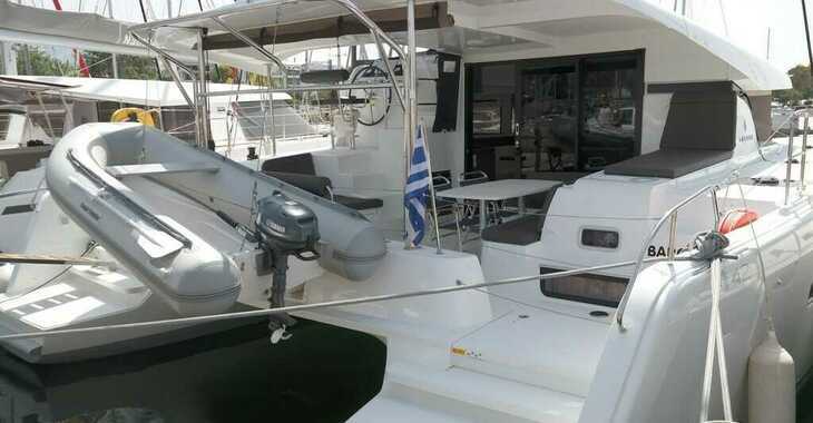 Alquilar catamarán en Marina Zeas - Lagoon 42