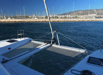 Alquilar catamarán en Marina Zeas - Lagoon 42