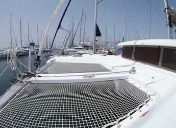 Alquilar catamarán en Marina Zeas - Lagoon 42