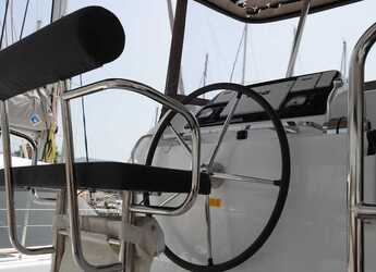 Alquilar catamarán en Marina Zeas - Lagoon 42