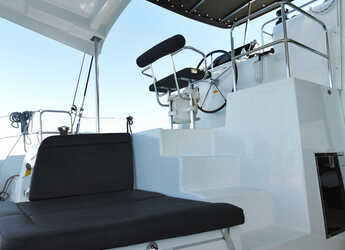 Alquilar catamarán en Marina Zeas - Lagoon 42