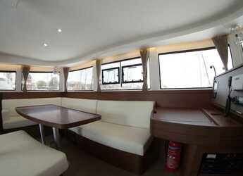 Alquilar catamarán en Marina Zeas - Lagoon 42