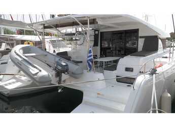 Alquilar catamarán en Marina Zeas - Lagoon 42