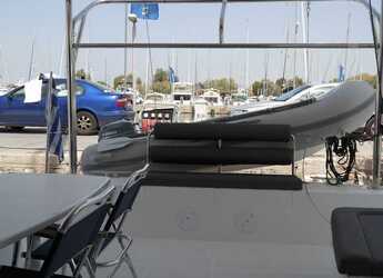 Alquilar catamarán en Marina Zeas - Lagoon 42