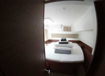 Alquilar catamarán en Marina Zeas - Lagoon 42