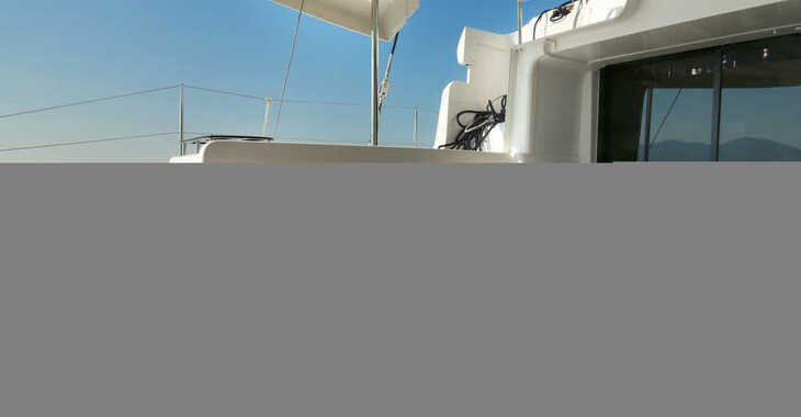 Alquilar catamarán en Marina Zeas - Lagoon 46 