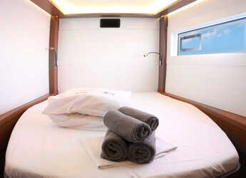 Alquilar catamarán en Marina Zeas - Lagoon 46 