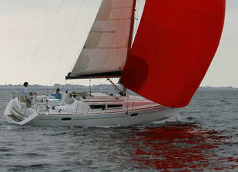Rent a sailboat in Marina Skiathos  - Sun Odyssey 39i