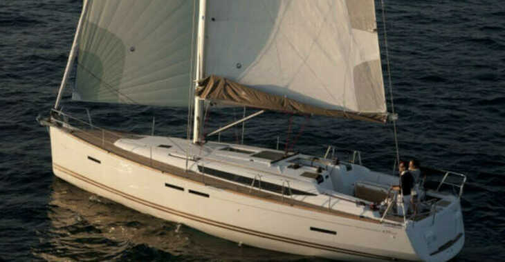 Rent a sailboat in Nidri Marine - Sun Odyssey 439